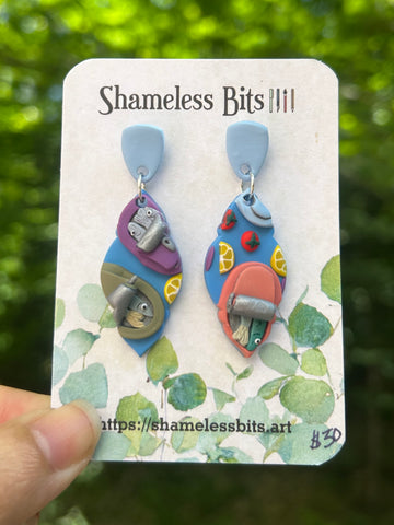 Sardine frames on studs