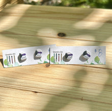 Demisexual mini studs