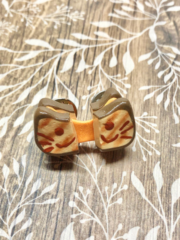 Grilled Cheese Cat Pin